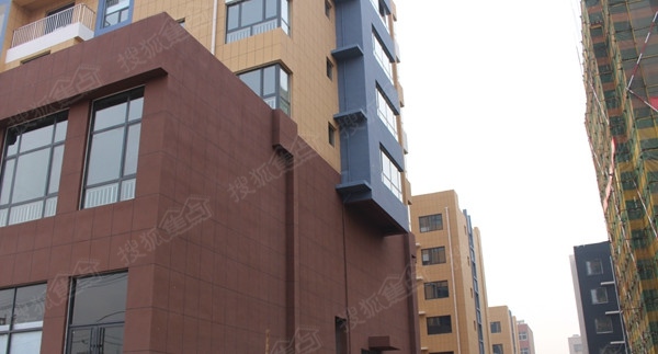 b_205247750.jpg