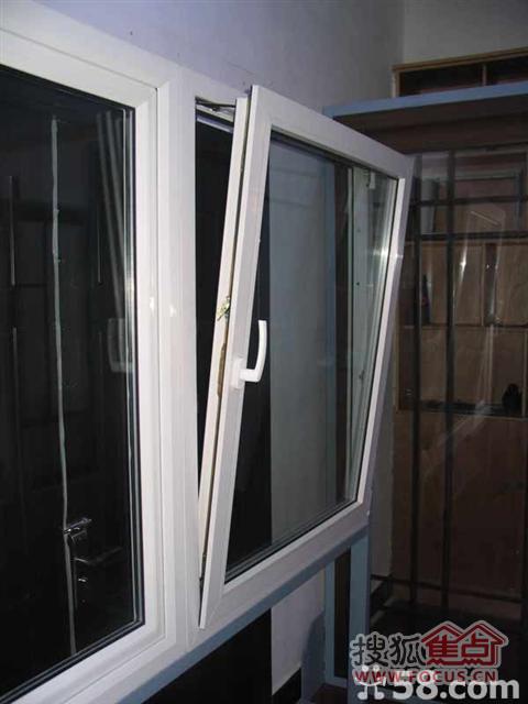 a_57779643.jpg