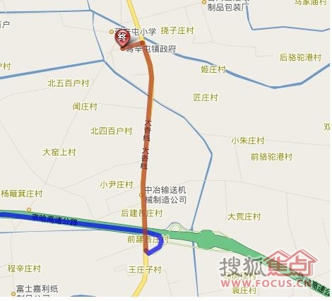 注意横穿的行人车辆)3km左右,应该在蒋辛屯镇的附近,属于香河郊区