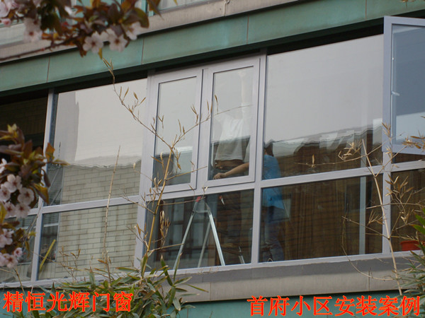 b_68262190.jpg