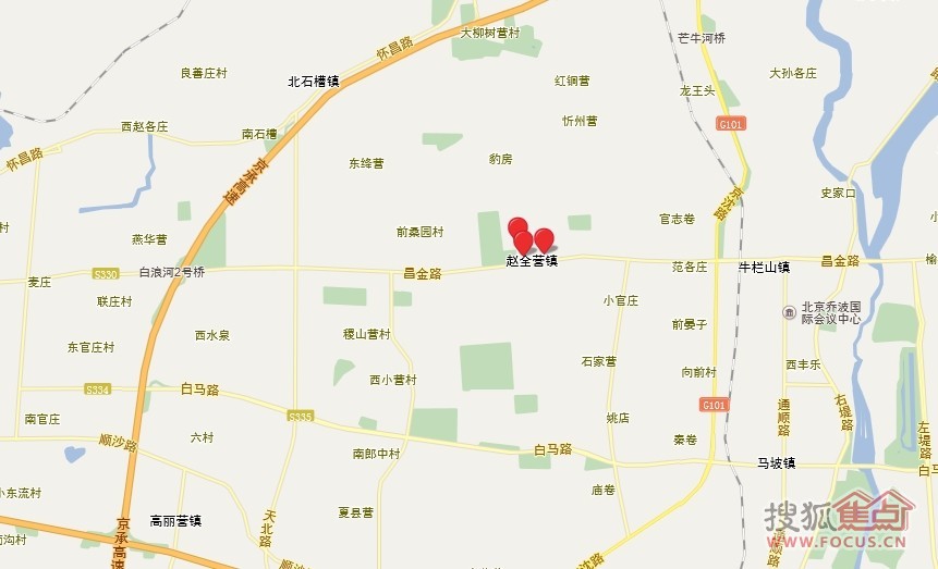 润景园 周边配套          地块附近基本没有高楼,马路两边一溜平房