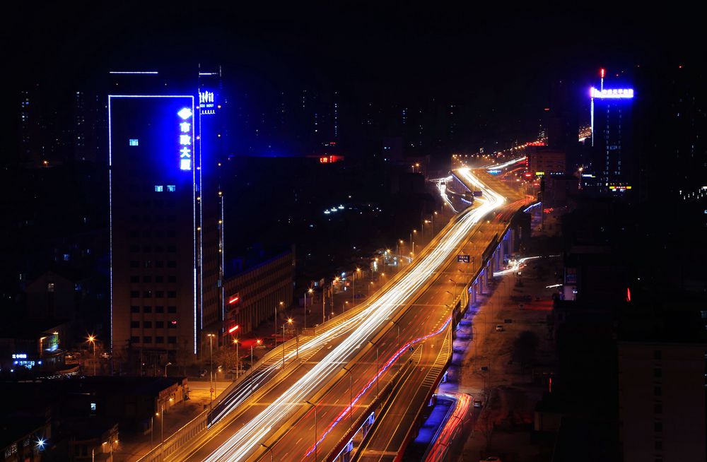 俯拍沧州夜景(图)