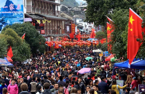 国庆各省旅游收入排行_2018年桂林旅游收入