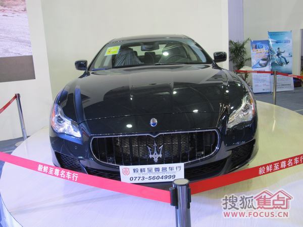 这应该是会展里最贵的车,160万, 玛莎拉蒂!传说中郭美美的座高清图片