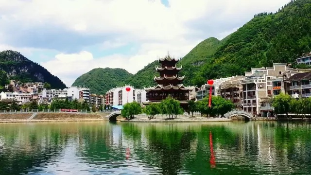 施秉县