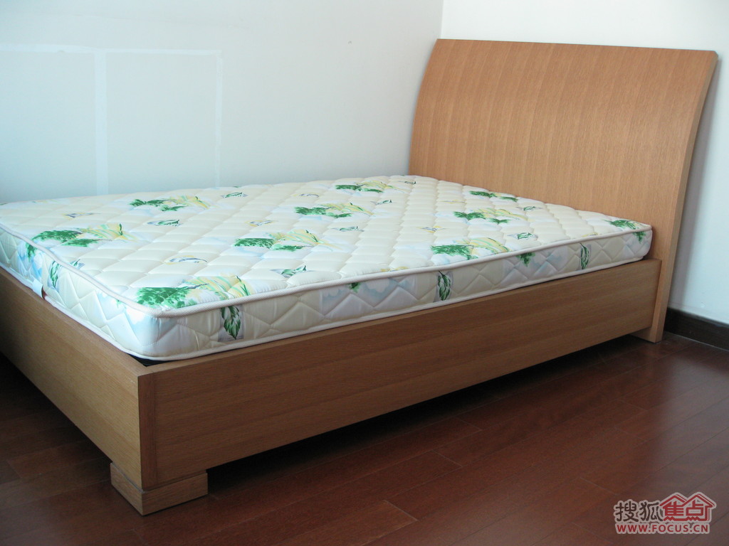 厂家定制批发简约现代单层实木床单位宿舍公寓单人1.5米松木床-阿里巴巴