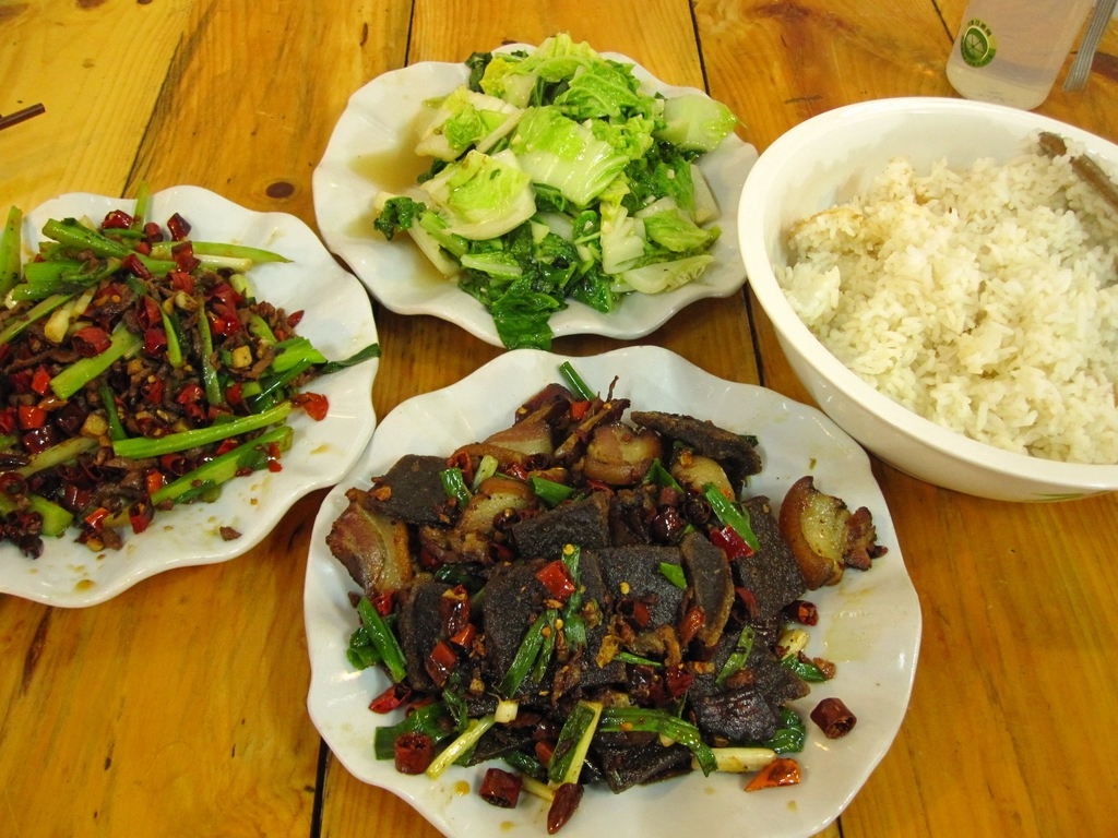 图:贵州"镇远古镇"的美食