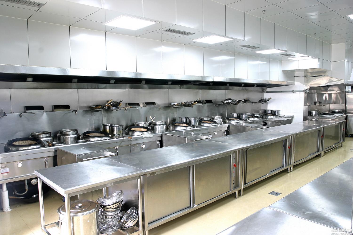 4,需要和厨具的设备供货商确定厨房的用途及流程设计在餐馆,酒店