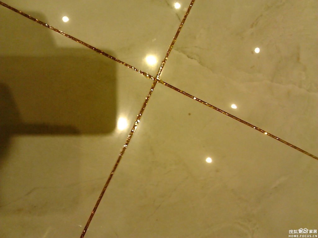 b_270795368.jpg