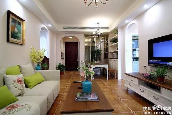 如何装修显得客厅大 b_283462318.jpg