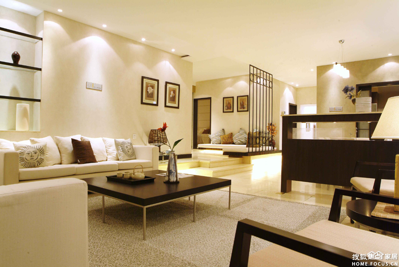 装修效果图和实拍 b_365928564.jpg