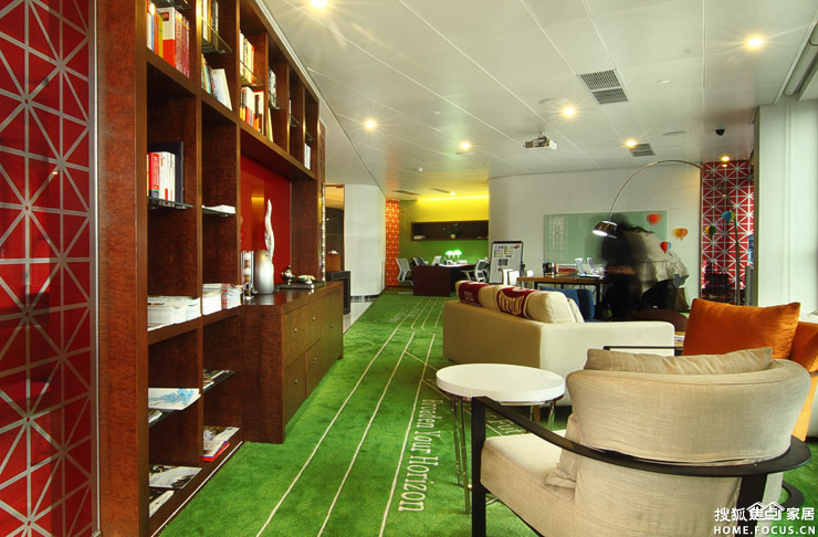 a_371176667.jpg