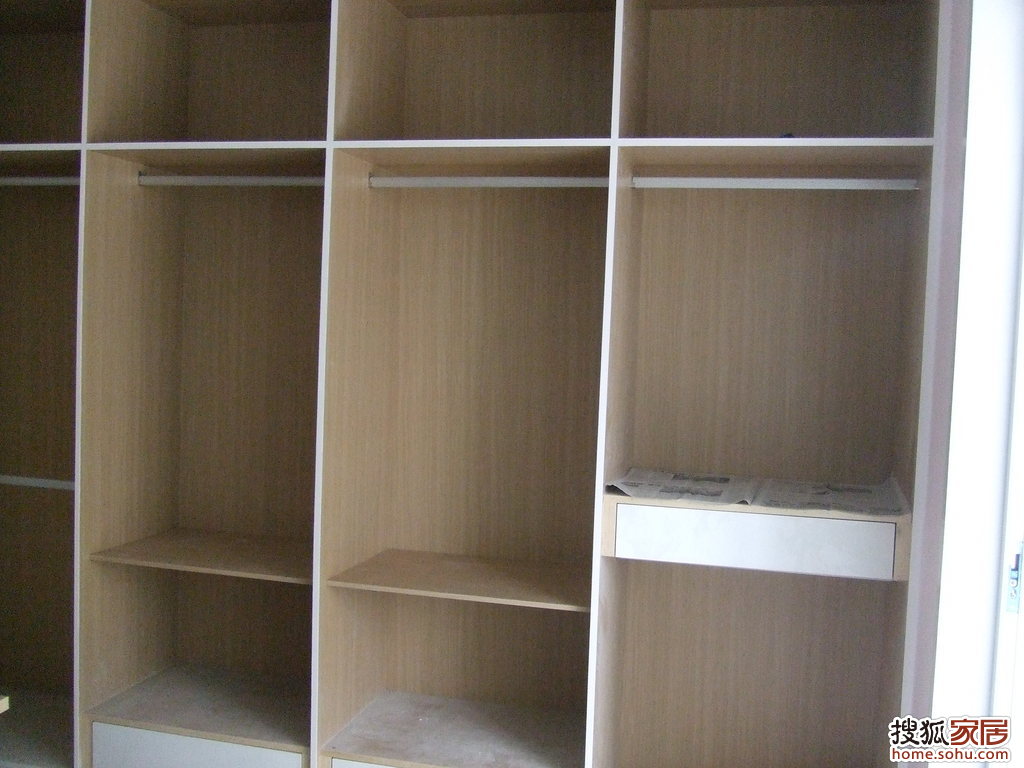 a_60887255.jpg