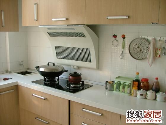 油烟机怎么清理油杯 a_62211281.jpg