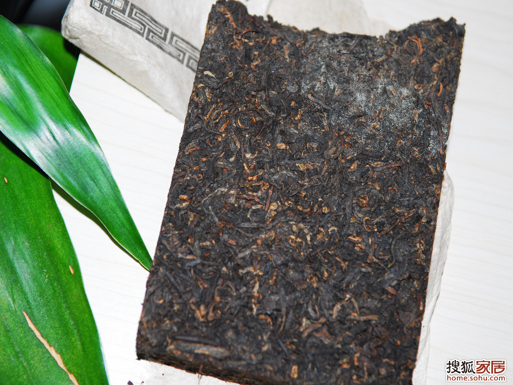 閰掑共鍊樺崠鏃犳棤鏇茶_乌岽单丛茶罐装(3)