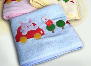 �����Ʒ ���޿�ͨӤ����ͯ�� ����ԡ��110*110CM E4032WH