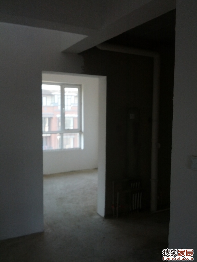 a_68350143.jpg