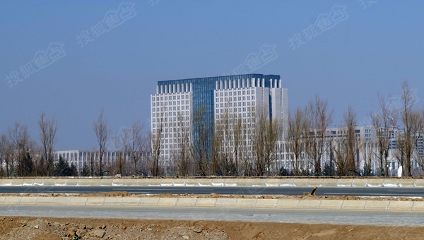 兰州楼盘兰州新区绿地高度图片金融城智慧别墅金融城楼盘收藏多少合适绿地智慧鞋柜是图片
