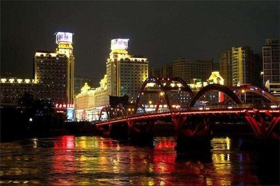 1.85传奇王者归来游戏截图3