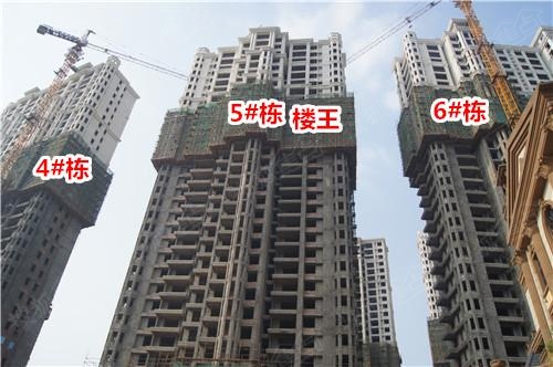 中欧昆仑首府下沉式游泳池完工 一期工程陆续封顶