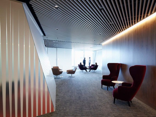 b_206599398.jpg