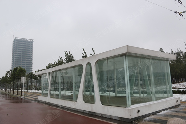 正定新区地铁出站口