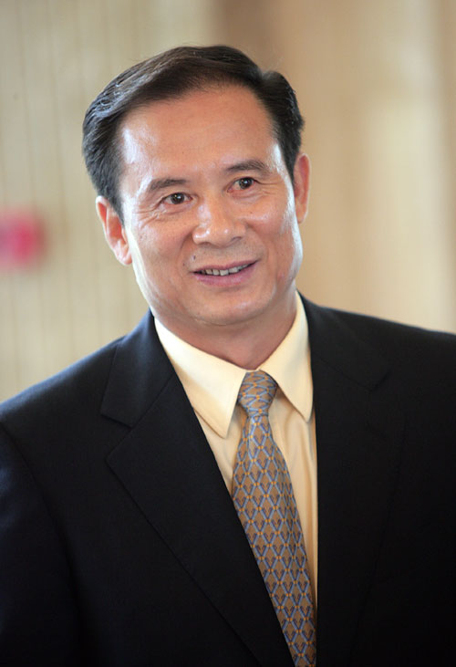 黄文仔简介