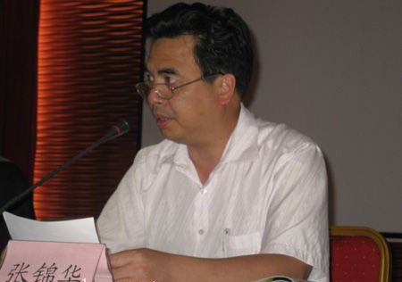 潮州市陶瓷协会秘书长张锦华