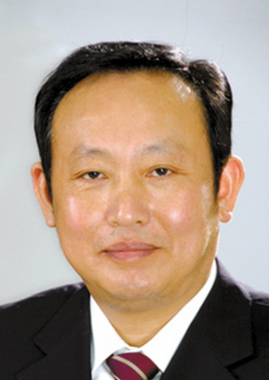 万州区长李世奎