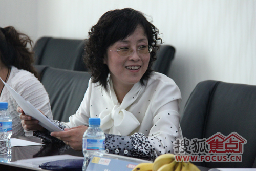 河北冀兴房地产开发有限公司副总经理 杨晓梅希望相关部门对"一房一价