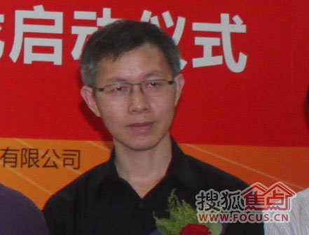 香港理工大學設計學院設計學碩士課程主任 辛向陽