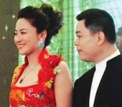 沈傲君与神秘老公 温碧霞嫁给香港富商何祖光婚房