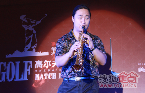 萨克斯表演