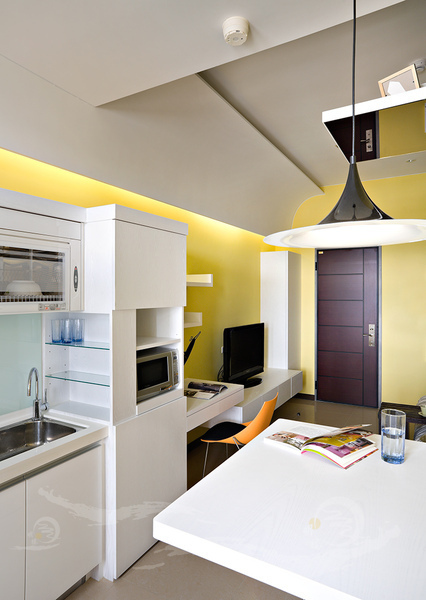 小户36平米暖黄色清新淡雅的单身公寓