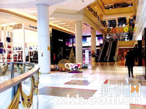 万菱汇现关店潮