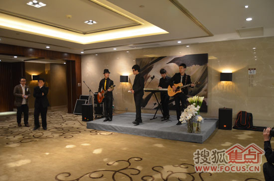 乐队迎宾