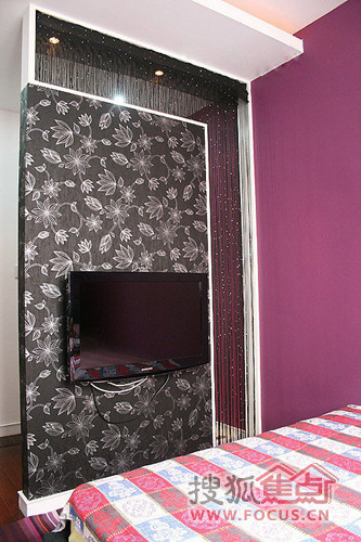 98平3室老房化腐朽为神奇 超梦幻紫卧室