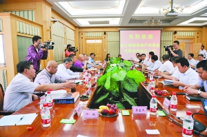 甘肃工商联房地产业商会 考察城市中心区七里河