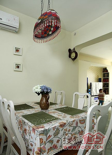 2平米2室2厅单书房 简约地中海pk古典欧式
