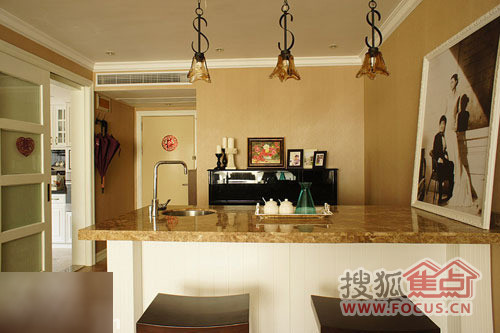 高效温馨的开放式厨房 90平米简约美式婚房