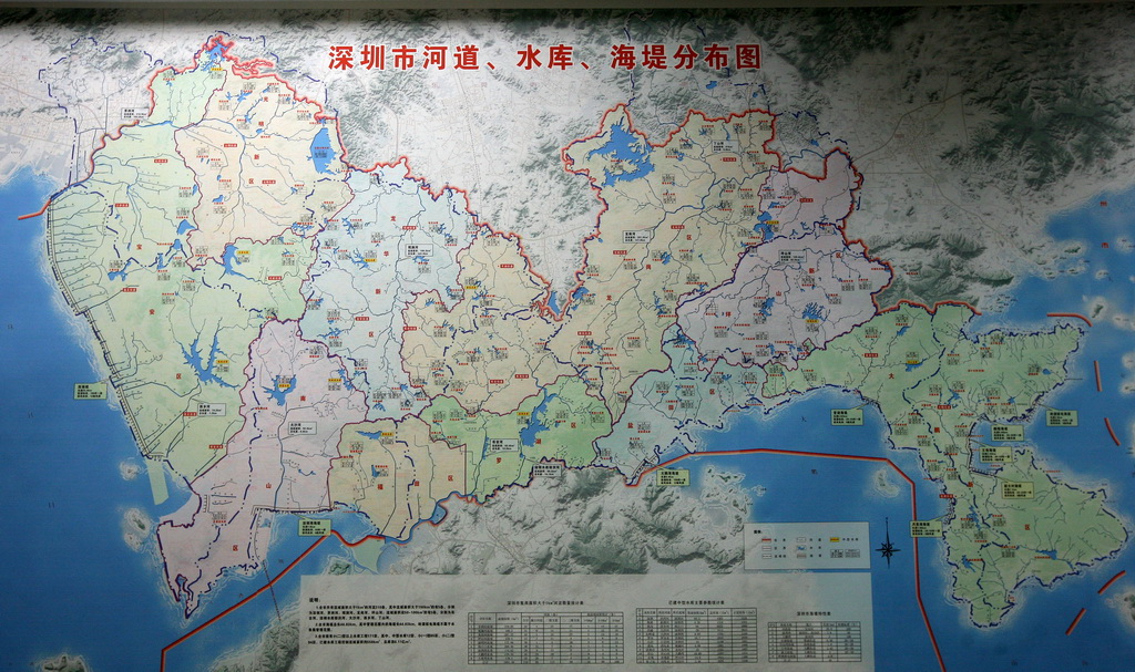 "韦森特"来袭 深圳街区景象
