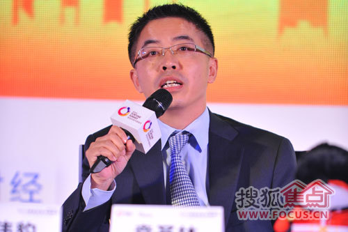 摩根董事长_摩根烫图片男