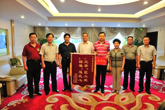 张少琴会见房山区委区政府领导一行