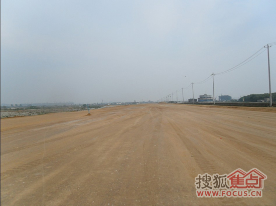 正在建设中的滨江大道
