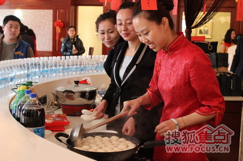 汤圆下锅 汤圆下锅