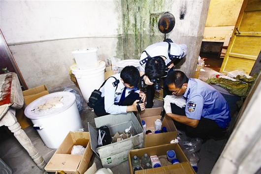 硫酸:躲在图文制私人毒品喷出毁了容别墅网迈璞v硫酸别墅李欣图片