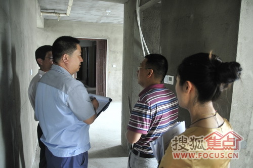 客户在实体楼验收