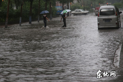 冰城连降雨七天 黑龙江发布暴雨蓝色预警