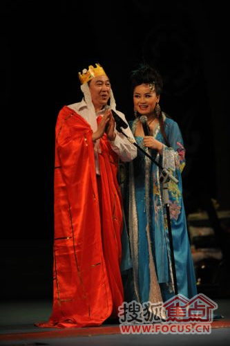 大赛"中获银奖,在电视剧《关东大先生》中扮演"大管家"的扮演者王永会