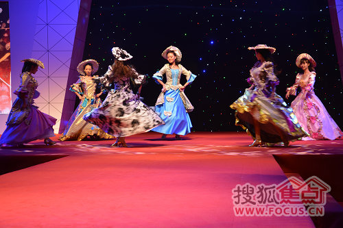 安泰世界城"携费翔共鉴法兰香都"盛大举行